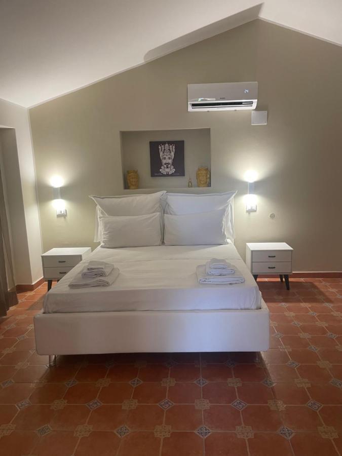 I 3 Mori Bed & Breakfast Barcellona-Pozzo di Gotto Exterior photo